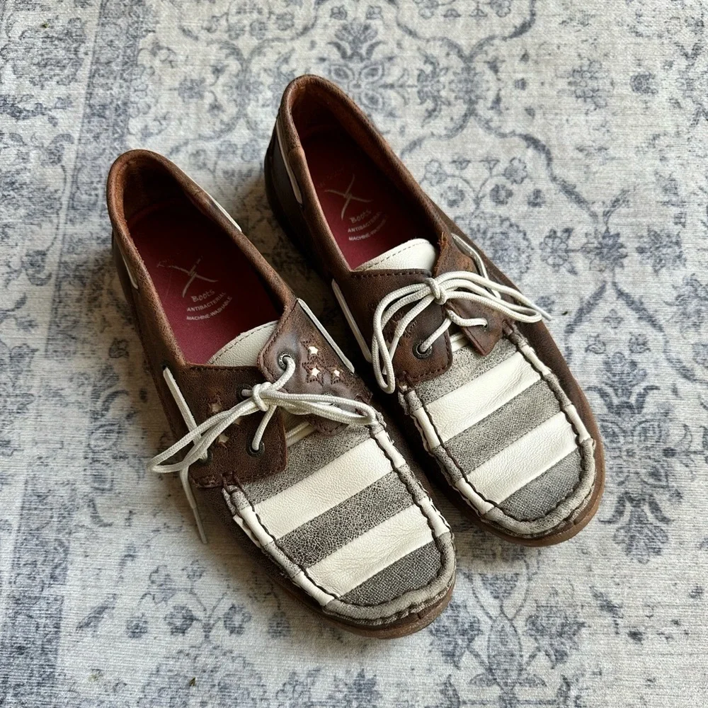 Twisted X Womens Boat Leather Faded Flag sz 9.5